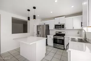 7933 W Mission Ln, Peoria, AZ 85345 - Photo 7