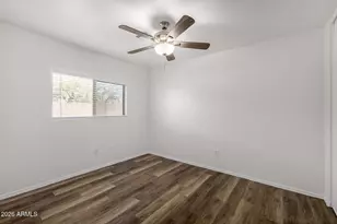 7933 W Mission Ln, Peoria, AZ 85345 - Photo 17