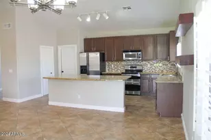 6103 W Villa Theresa Dr, Glendale, AZ 85308 - Photo 9