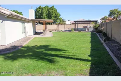 6103 W Villa Theresa Drive, Glendale, AZ 85308 - Photo 33