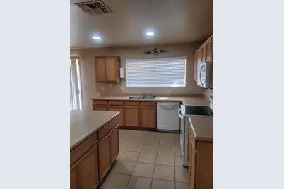 16377 W Cottonwood Street, , AZ 85388 - Photo 13