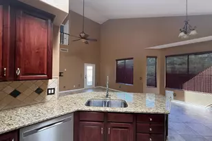 6602 W Molly Ln, Phoenix, AZ 85083 - Photo 9