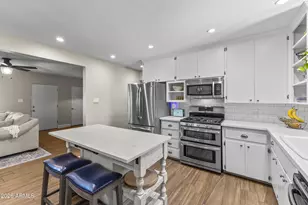 7013 N 11th Way, Phoenix, AZ 85020 - Photo 11