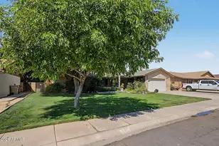 8538 N 53rd Ave, Glendale, AZ 85302 - Photo 3