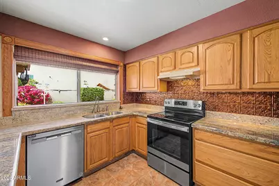 8538 N 53rd Avenue, Glendale, AZ 85302 - Photo 13