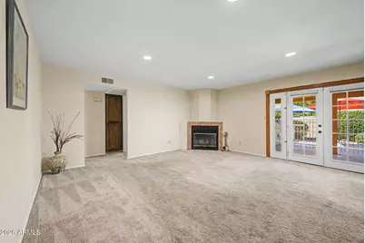 8538 N 53rd Avenue, Glendale, AZ 85302 - Photo 9