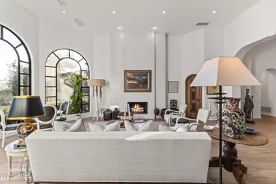 5532 E Sanna Street, Paradise Valley, AZ 85253 - Photo 13