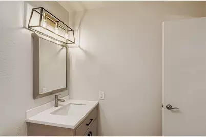 8731 E Fairmount Avenue, Scottsdale, AZ 85251 - Photo 3