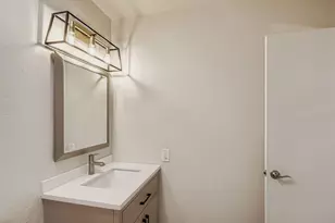 8731 E Fairmount Ave, Scottsdale, AZ 85251 - Photo 3