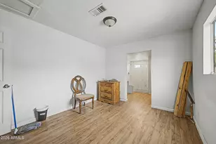 1030 N 28th St, Phoenix, AZ 85008 - Photo 11