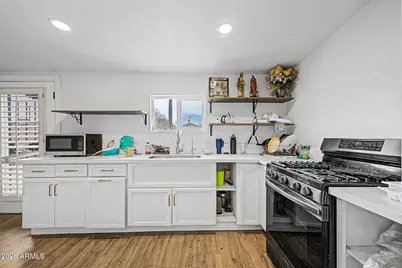 1030 N 28th Street, Phoenix, AZ 85008 - Photo 9