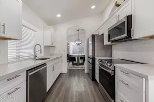 14302 W Shawnee Trail, Surprise, AZ 85374 - Photo 3