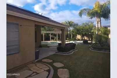 13406 W Port Royale Lane, Surprise, AZ 85379 - Photo 23