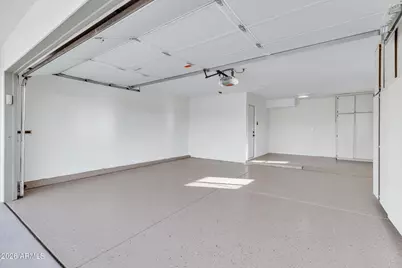 11049 W Crestbrook Drive, Sun City, AZ 85351 - Photo 29