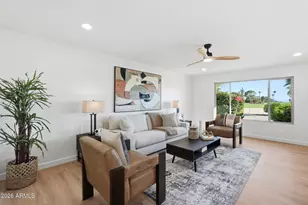 11049 W Crestbrook Dr, Sun City, AZ 85351 - Photo 9