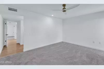 11049 W Crestbrook Drive, Sun City, AZ 85351 - Photo 17