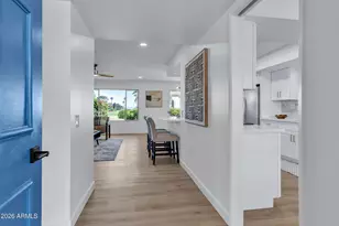 11049 W Crestbrook Dr, Sun City, AZ 85351 - Photo 3