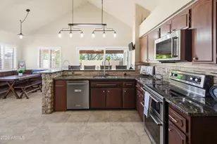 841 N Gentry, Mesa, AZ 85213 - Photo 15