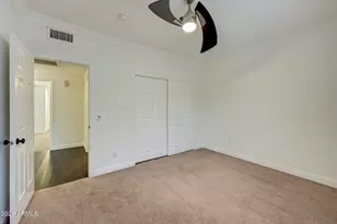 938 E Knight Ln, Tempe, AZ 85284 - Photo 37