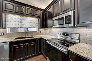 938 E Knight Ln, Tempe, AZ 85284 - Photo 21
