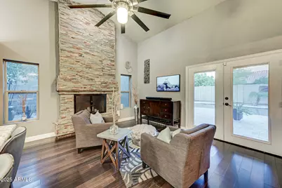 938 E Knight Lane, Tempe, AZ 85284 - Photo 17