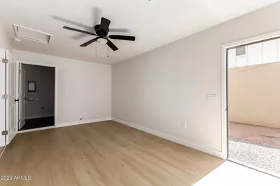 3121 N 35th Drive, Phoenix, AZ 85019 - Photo 17