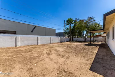 3121 N 35th Drive, Phoenix, AZ 85019 - Photo 33