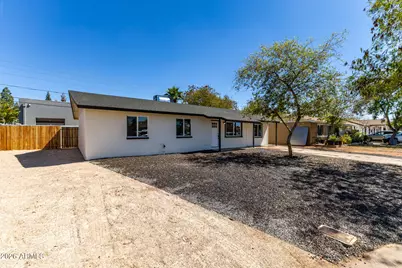 3121 N 35th Drive, Phoenix, AZ 85019 - Photo 3