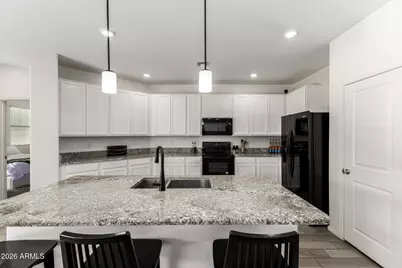 7910 N 82nd Lane, Glendale, AZ 85303 - Photo 17