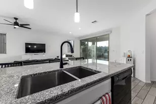 7910 N 82nd Ln, Glendale, AZ 85303 - Photo 15