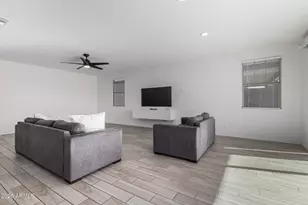 7910 N 82nd Ln, Glendale, AZ 85303 - Photo 13