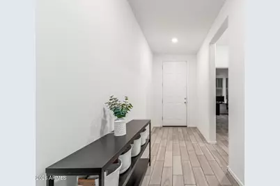 7910 N 82nd Lane, Glendale, AZ 85303 - Photo 9