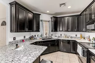 22744 E Carla Vista Dr, Mesa, AZ 85212 - Photo 17