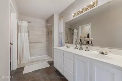 10633 W Runion Drive, Peoria, AZ 85382 - Photo 17