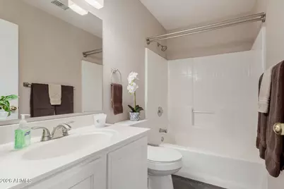 10633 W Runion Drive, Peoria, AZ 85382 - Photo 23