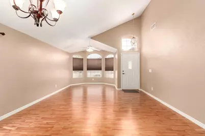 2236 E Robin Lane, Phoenix, AZ 85024 - Photo 9