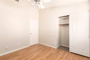 2236 E Robin Ln, Phoenix, AZ 85024 - Photo 29