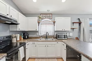 4381 E Amarillo Dr, San Tan Valley, AZ 85140 - Photo 13