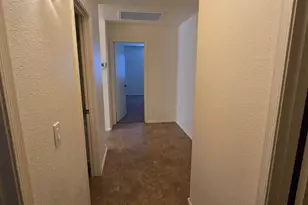 8568 W Vogel Ave, Peoria, AZ 85345 - Photo 23