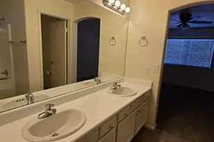 8568 W Vogel Ave, Peoria, AZ 85345 - Photo 21