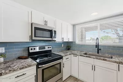 4539 W Sweetwater Avenue, Glendale, AZ 85304 - Photo 15