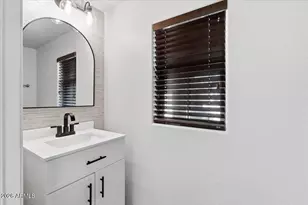 104 E Palomino Dr, Gilbert, AZ 85296 - Photo 19