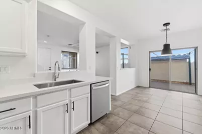 104 E Palomino Drive, Gilbert, AZ 85296 - Photo 11