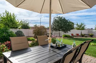 408 E Meadows Ln, Gilbert, AZ 85234 - Photo 39