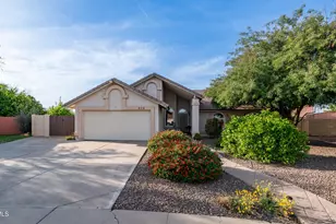 408 E Meadows Ln, Gilbert, AZ 85234 - Photo 7