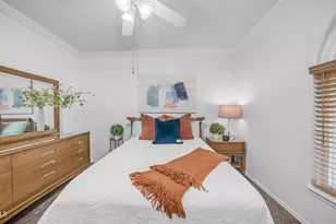 408 E Meadows Ln, Gilbert, AZ 85234 - Photo 19