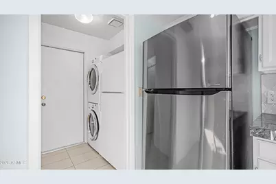 408 E Meadows Lane, Gilbert, AZ 85234 - Photo 15