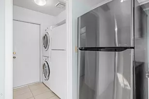 408 E Meadows Ln, Gilbert, AZ 85234 - Photo 15