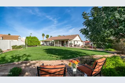 408 E Meadows Lane, Gilbert, AZ 85234 - Photo 35