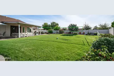 408 E Meadows Lane, Gilbert, AZ 85234 - Photo 33